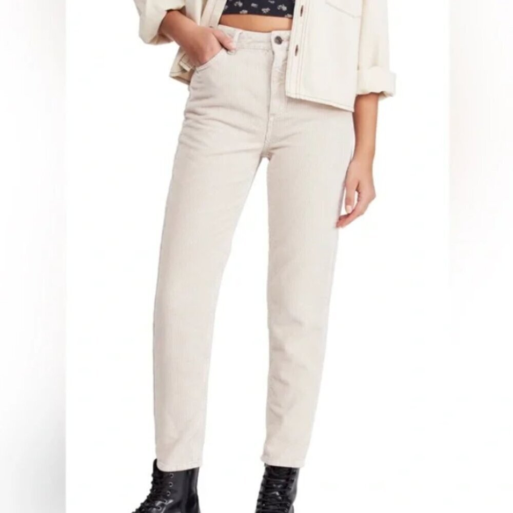 BDG Color Corduroy Mom High Rise Pant Size 28/6 Neutral Minimalist Preppy